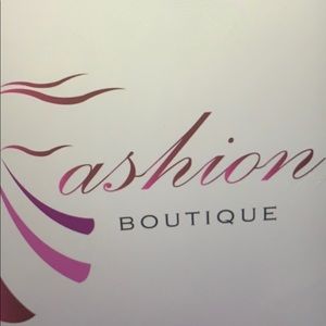 Meet your Posher, Camille